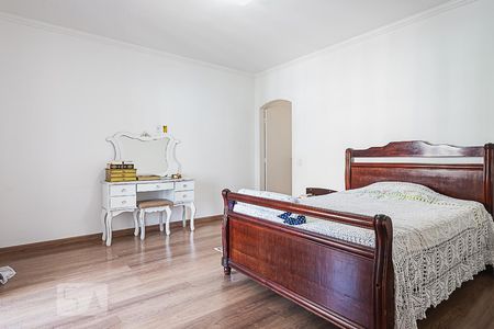 Casa à venda com 311m², 5 quartos e 6 vagasSuíte 1