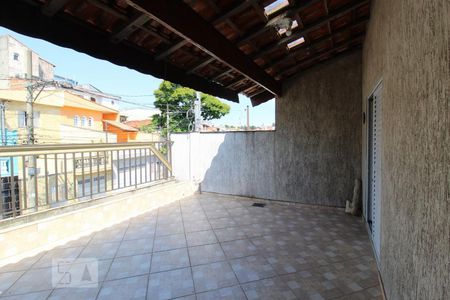 Casa à venda com 231m², 6 quartos e 2 vagasVaranda frente