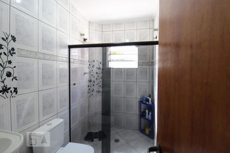 Casa à venda com 231m², 6 quartos e 2 vagasBanheiro social