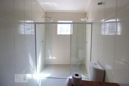 Casa à venda com 231m², 6 quartos e 2 vagasBanheiro suíte 3