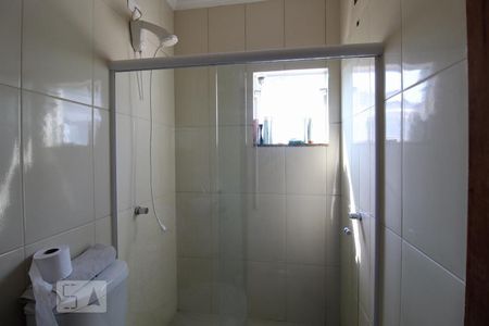 Casa à venda com 231m², 6 quartos e 2 vagasBanheiro suíte 2