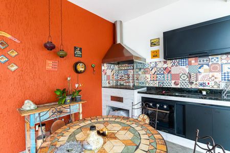 Casa à venda com 276m², 3 quartos e 3 vagas Casa à venda com 276m², 3 quartos e 3 vagasChurrasqueira