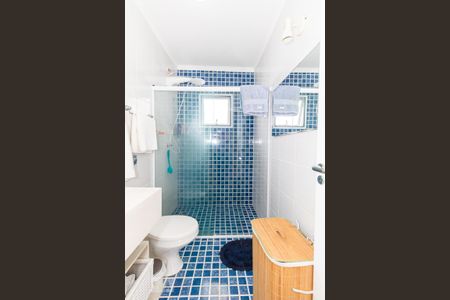 Casa à venda com 276m², 3 quartos e 3 vagas Casa à venda com 276m², 3 quartos e 3 vagasBanheiro