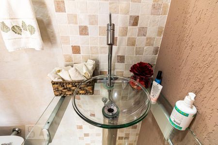 Casa à venda com 276m², 3 quartos e 3 vagas Casa à venda com 276m², 3 quartos e 3 vagasPia do Lavabo