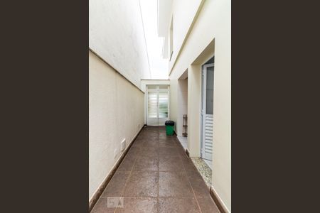 Casa à venda com 276m², 3 quartos e 3 vagas Casa à venda com 276m², 3 quartos e 3 vagasÁrea de Serviço