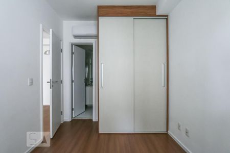 Apartamento à venda com 45m², 1 quarto e 1 vagaQuarto