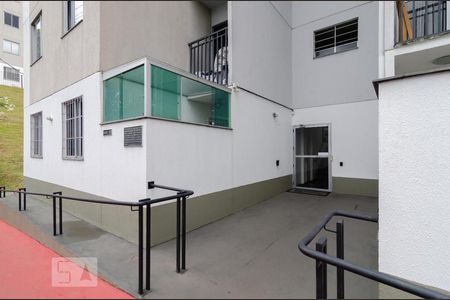 Apartamento à venda com 52m², 2 quartos e 1 vaga Apartamento à venda com 52m², 2 quartos e 1 vagaFachada do bloco