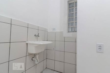 Casa à venda com 100m², 3 quartos e 4 vagas Casa à venda com 100m², 3 quartos e 4 vagasÉrea de Serviço
