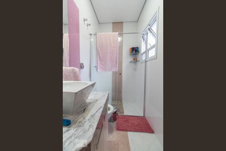 Casa à venda com 550m², 4 quartos e 6 vagas Casa à venda com 550m², 4 quartos e 6 vagasBanheiro do quarto 3