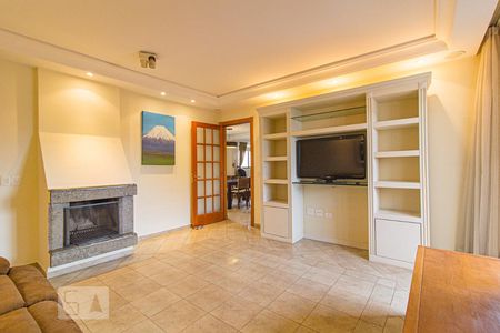 Sala 2 de apartamento para alugar com 2 quartos, 191m² em Vila Izabel, Curitiba