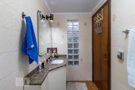 Apartamento à venda com 130m², 3 quartos e 2 vagas Apartamento à venda com 130m², 3 quartos e 2 vagasBanheiro da Suíte 1