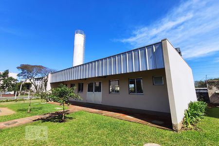 Apartamento à venda com 54m², 2 quartos e 1 vaga Apartamento à venda com 54m², 2 quartos e 1 vagaÁrea comum - Salão de festas