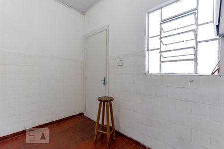 Casa à venda com 240m², 4 quartos e 4 vagas Casa à venda com 240m², 4 quartos e 4 vagasCômodo Reversível