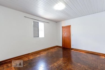 Casa à venda com 240m², 4 quartos e 4 vagas Casa à venda com 240m², 4 quartos e 4 vagasQuarto 2