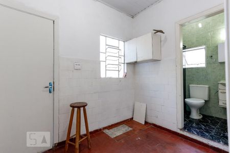 Casa à venda com 240m², 4 quartos e 4 vagas Casa à venda com 240m², 4 quartos e 4 vagasCômodo Reversível