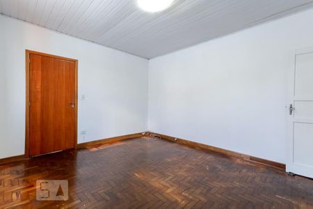 Casa à venda com 240m², 4 quartos e 4 vagas Casa à venda com 240m², 4 quartos e 4 vagasQuarto 2