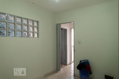 Casa à venda com 190m², 5 quartos e 7 vagas Casa à venda com 190m², 5 quartos e 7 vagasQuarto 4