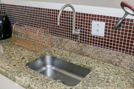 Apartamento à venda com 85m², 2 quartos e 1 vaga Apartamento à venda com 85m², 2 quartos e 1 vagaPia