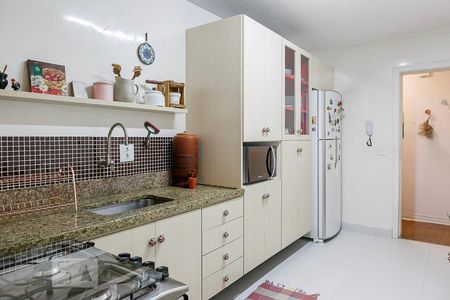 Apartamento à venda com 85m², 2 quartos e 1 vaga Apartamento à venda com 85m², 2 quartos e 1 vagaCozinha