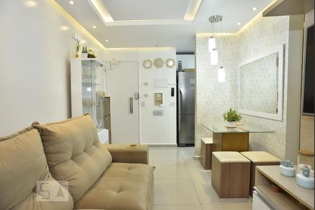 Sala de apartamento à venda com 2 quartos, 50m² em Anil, Rio de Janeiro