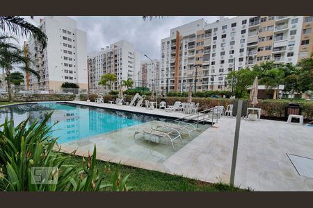 Apartamento à venda com 50m², 2 quartos e 1 vaga Apartamento à venda com 50m², 2 quartos e 1 vagaÁrea comum - Piscina