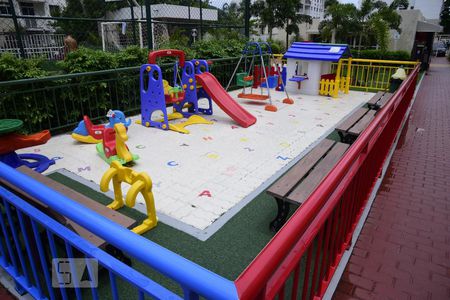 Apartamento à venda com 50m², 2 quartos e 1 vagaÁrea Comum - Playground