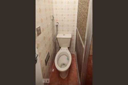 Apartamento à venda com 77m², 3 quartos e 2 vagasBanheiro