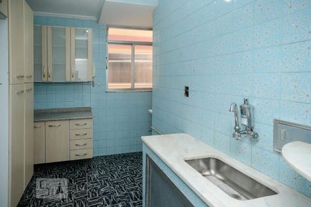 Apartamento à venda com 77m², 3 quartos e 2 vagasCozinha