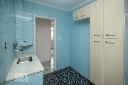 Apartamento à venda com 77m², 3 quartos e 2 vagasCozinha