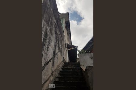 Casa à venda com 45m², 3 quartos e sem vaga Casa à venda com 45m², 3 quartos e sem vagaFachada