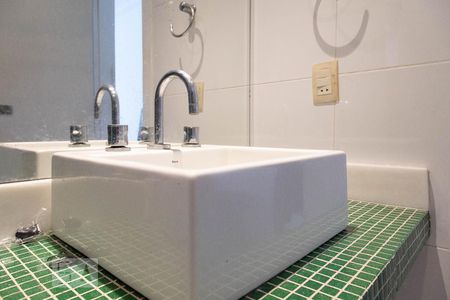 Casa à venda com 500m², 4 quartos e 2 vagas Casa à venda com 500m², 4 quartos e 2 vagasBanheiro da suíte 3