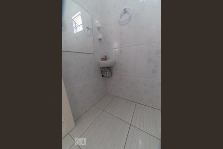 Casa à venda com 102m², 3 quartos e sem vaga Casa à venda com 102m², 3 quartos e sem vagaBanheiro 2 02