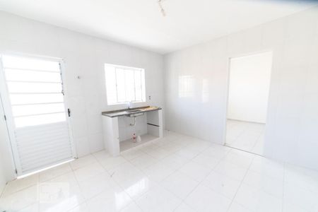 Casa à venda com 102m², 3 quartos e sem vaga Casa à venda com 102m², 3 quartos e sem vagaCozinha 04