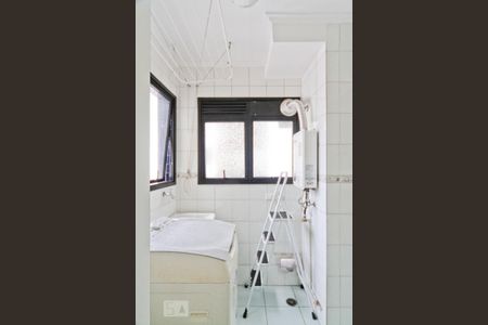 Apartamento à venda com 86m², 3 quartos e 2 vagas Apartamento à venda com 86m², 3 quartos e 2 vagasÁrea de Serviço