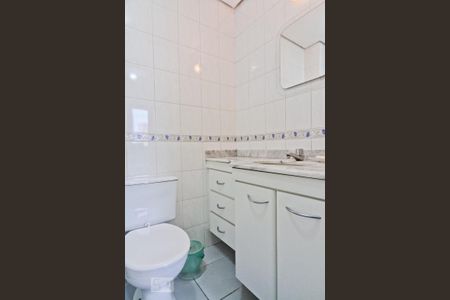 Apartamento à venda com 86m², 3 quartos e 2 vagas Apartamento à venda com 86m², 3 quartos e 2 vagasBanheiro da Suíte