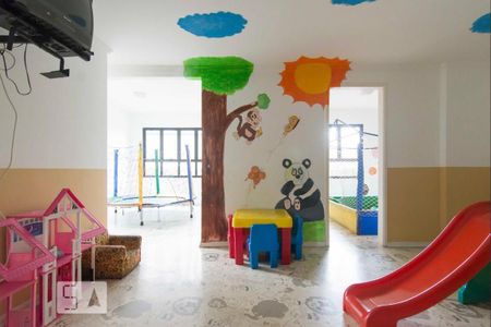 Apartamento à venda com 86m², 3 quartos e 2 vagasBrinquedoteca