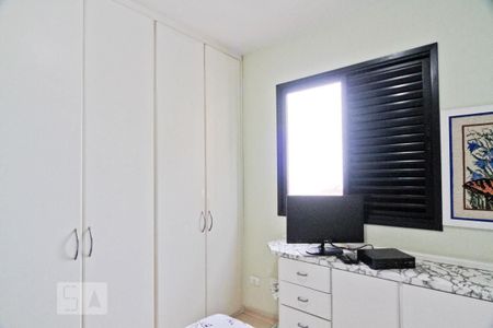 Apartamento à venda com 86m², 3 quartos e 2 vagas Apartamento à venda com 86m², 3 quartos e 2 vagasSuíte