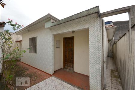 Casa à venda com 252m², 3 quartos e 3 vagas Casa à venda com 252m², 3 quartos e 3 vagasEdícola