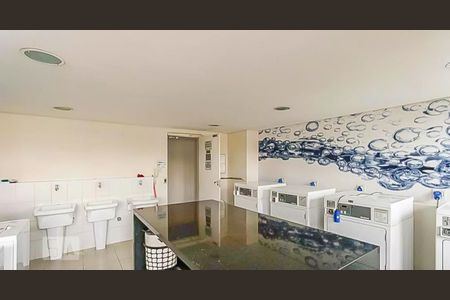 Studio à venda com 33m², 1 quarto e 1 vaga Studio à venda com 33m², 1 quarto e 1 vagaÁrea comum - Lavanderia