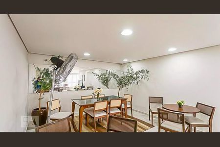 Studio à venda com 33m², 1 quarto e 1 vaga Studio à venda com 33m², 1 quarto e 1 vagaÁrea comum - Salão de festas