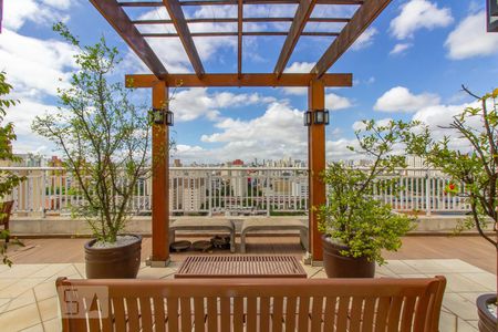 Studio à venda com 33m², 1 quarto e 1 vaga Studio à venda com 33m², 1 quarto e 1 vagaÁrea comum - Terraço