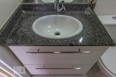 Studio à venda com 33m², 1 quarto e 1 vaga Studio à venda com 33m², 1 quarto e 1 vagaBanheiro