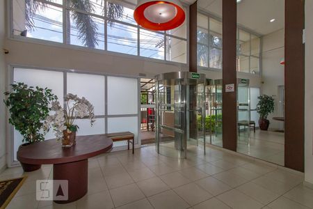 Studio à venda com 33m², 1 quarto e 1 vaga Studio à venda com 33m², 1 quarto e 1 vagaHall social