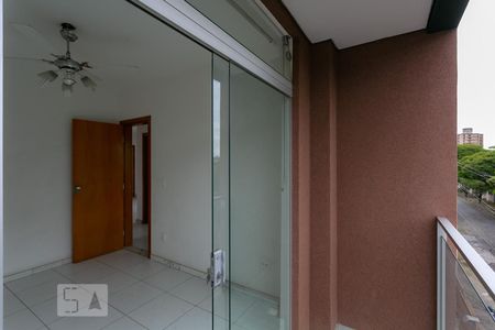 Apartamento à venda com 70m², 3 quartos e 1 vaga Apartamento à venda com 70m², 3 quartos e 1 vagaVaranda do Quarto 2