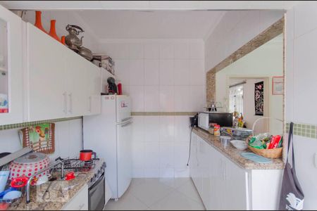 Casa à venda com 210m², 3 quartos e 3 vagasCozinha