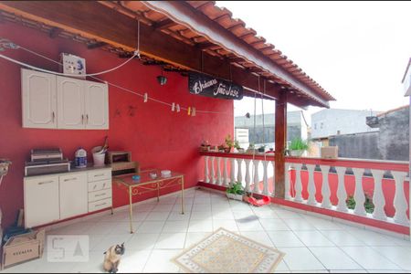 Casa à venda com 210m², 3 quartos e 3 vagasQuintal