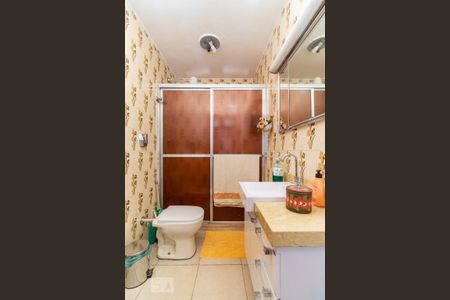 Casa à venda com 199m², 3 quartos e 5 vagas Casa à venda com 199m², 3 quartos e 5 vagasBanheiro da Suíte