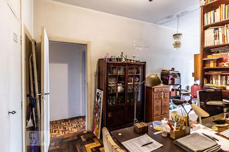 Apartamento à venda com 165m², 3 quartos e 1 vagaQuarto 2