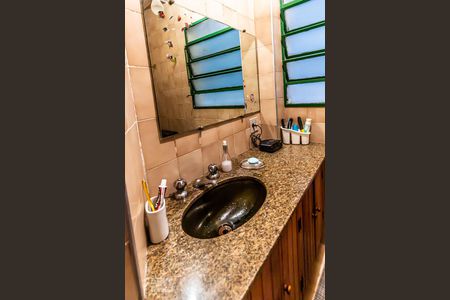 Apartamento à venda com 165m², 3 quartos e 1 vagaBanheiro 2