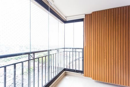 Varanda de apartamento à venda com 2 quartos, 60m² em Centro, Osasco